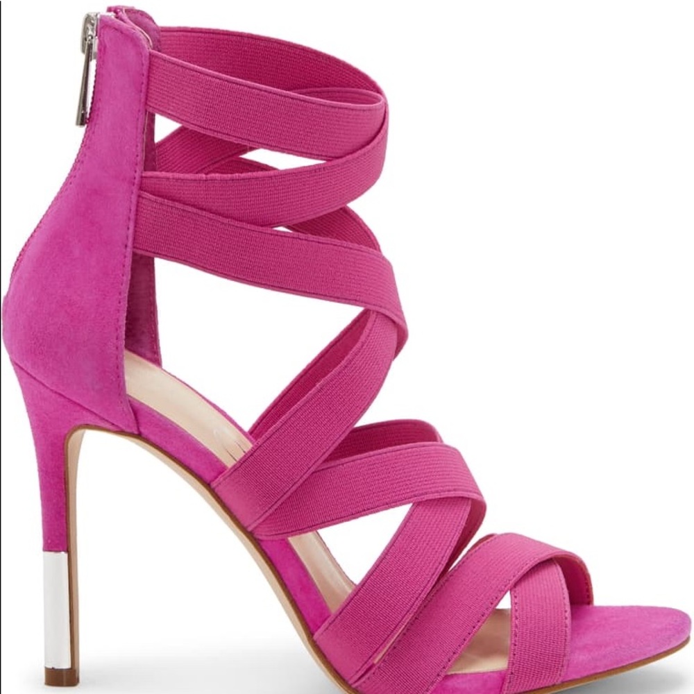 Jessica Simpson heels